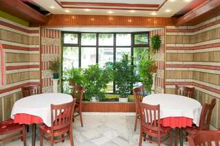 Отель Family Hotel Flora Несебр-7